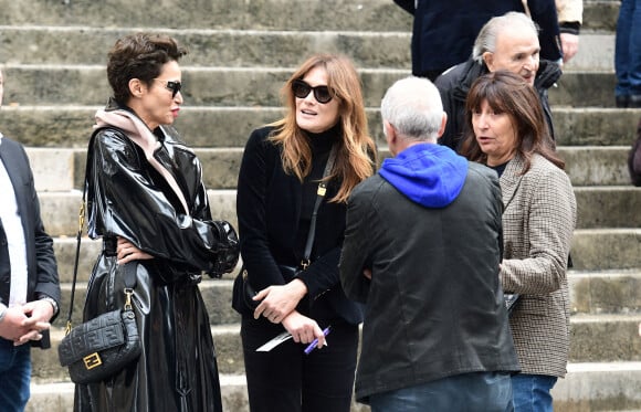 Exclusif - Farida Khelfa, Carla Bruni-Sarkozy, Anne Marcassus, Jean-Pierre Kalfon - Hommage à la chanteuse Dani en l'église Saint-Roch à Paris le 1er octobre 2022.