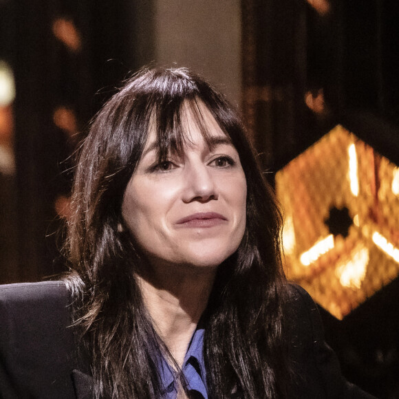 Exclusif - Charlotte Gainsbourg sur le plateau de l'émission "On Est En Direct" (OEED), présentée par L.Salamé et L.Ruquier, diffusée en direct sur France 2, à Paris, France, le 22 janvier 2022. © Jack Tribeca/Bestimage