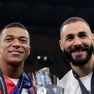 Kylian Mbappe et Karim Benzema: La France remporte la coupe de la Ligue des Nations en battant l'Espagne 2 buts à 1 à Milan le 10 octobre 2021. © Inside/Panoramic/Bestimage
