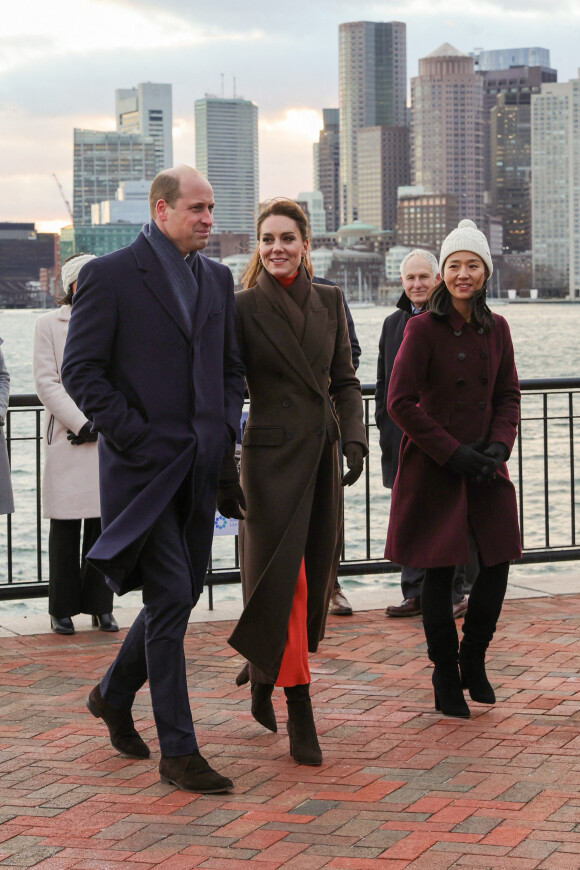 La maire de Boston Michelle Wu - Le prince de Galles William et Kate Catherine Middleton, princesse de Galles, en visite sur le port de Boston, à l'occasion de leur déplacement officiel aux Etats-Unis. Le 1er décembre 2022 