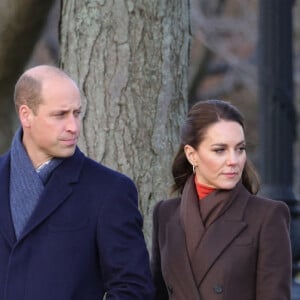 La maire de Boston Michelle Wu et la pasteure Mariama White-Hammond - Le prince de Galles William et Kate Catherine Middleton, princesse de Galles, en visite sur le port de Boston, à l'occasion de leur déplacement officiel aux Etats-Unis. Le 1er décembre 2022 