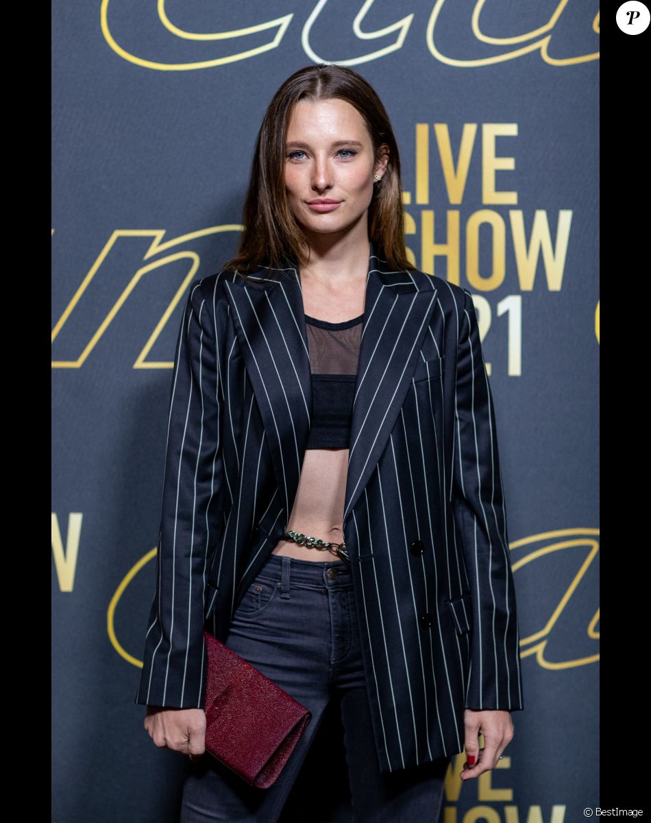 Ilona Smet - Défilé Etam Womenswear Spring/Summer 2022 pour la Paris Fashion Week à l'Opera Garnier le 4 octobre 2021 à Paris.