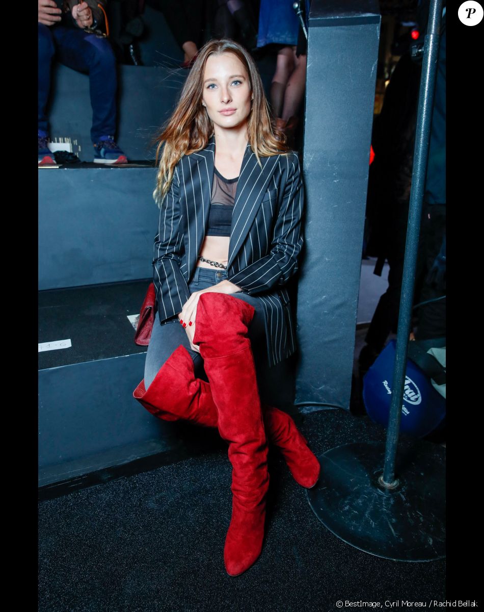 Ilona Smet - People au défilé Etam Live Show 2021 à l'Opéra Garnier à Paris le 4 octobre 2021. © Cyril Moreau / Rachid Bellak / Bestimage