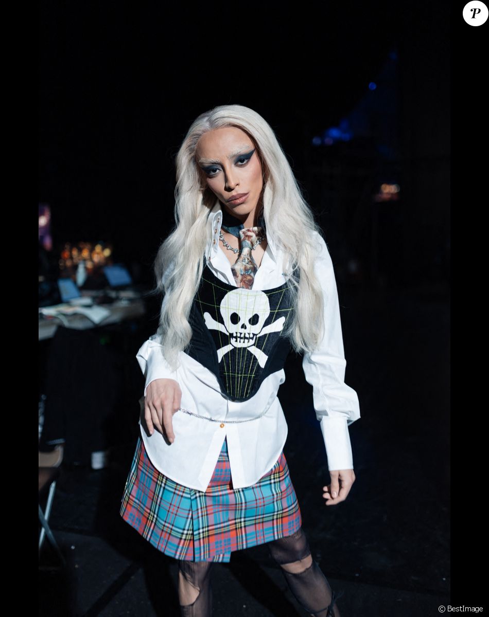Exclusif - Prix Spécial - Bilal Hassani - Backstage - Enregistrement de l'émission "Michel Polnareff, la soirée événement", diffusée le 6 décembre à 21h10 sur France 2 © Tiziano Da Silva-Cyril Moreau / Bestimage