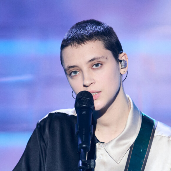 Exclusif - Prix Spécial - La chanteuse Pomme -  Enregistrement de l'émission "Michel Polnareff, la soirée événement", diffusée le 6 décembre à 21h10 sur France 2 © Cyril Moreau-Tiziano Da Silva / Bestimage