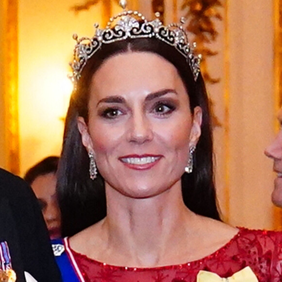 Catherine Kate Middleton, princesse de Galles - La famille royale d'Angleterre lors de la réception des corps diplômatiques au palais de Buckingham à Londres. 