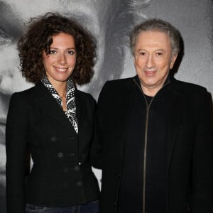 Exclusif - Michel Drucker et sa "petite-fille" Rebecca (fille de S. Jarre et petite fille de D. Saval) - People à la générale de l'opéra-rock "Starmania" à la Seine Musicale de Boulogne-Billancourtle 8 novembre 2022. © Dominique Jacovides-Coadic Guirec/Bestimage