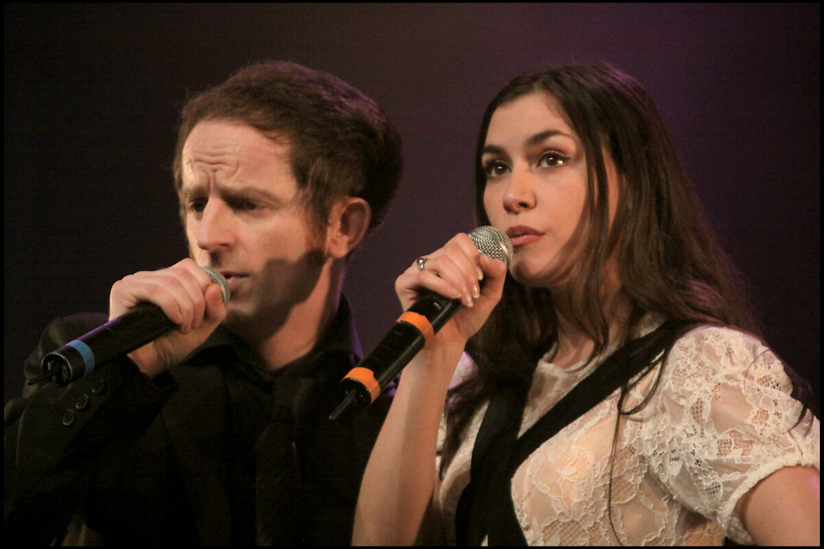 Photo Mathias Malzieu et Olivia Ruiz en concert au Bataclan en 2010 Purepeople