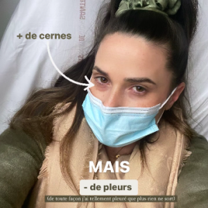 Capucine Anav donne des nouvelles de sa fille depuis l'hôpital sur Instagram.