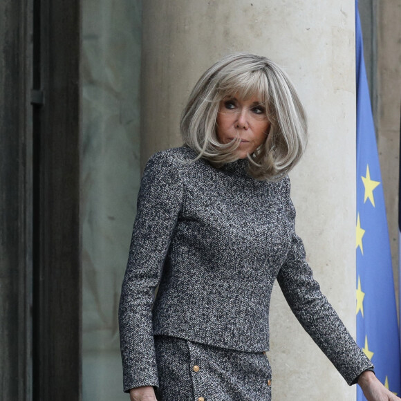 Brigitte Macron reçoit la première dame de l'Ukraine Olena Zelenska au palais de l'Elysée à Paris le 12 décembre 2022. © Stéphane Lemouton / Bestimage 