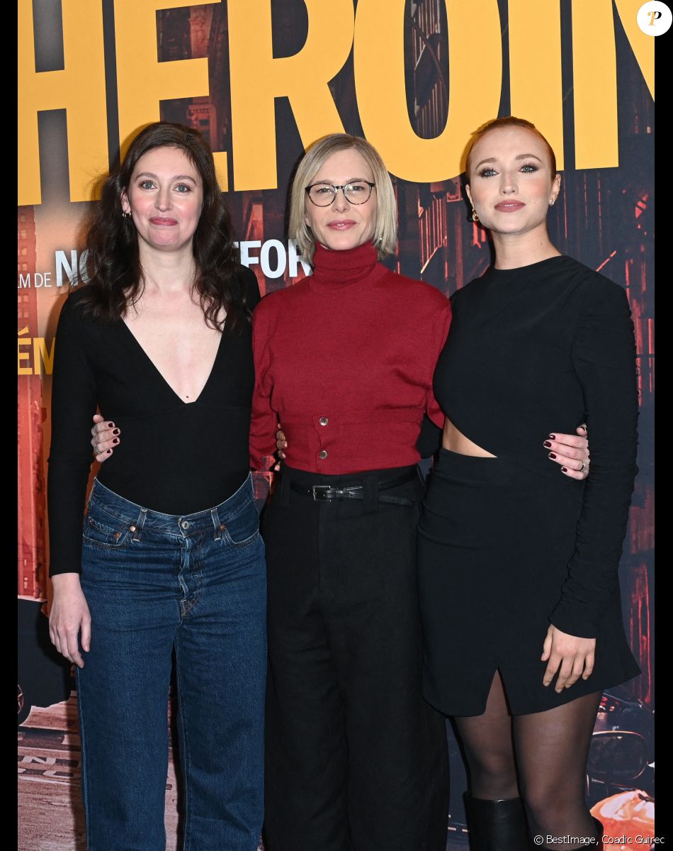 Louise Coldefy, Pascale Arbillot et Chloé Jouannet - Avant-première du film "Mon héroïne" au cinéma UGC Normandie à Paris le 12 décembre 2022. © Coadic Guirec/Bestimage