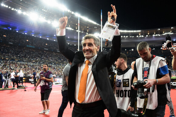 Joie des joueurs de Montpellier en fin de match avec leurs supporters - Mohed Altrad ( president Montpellier ) - - Finale du Top 14 de rugby entre Montpellier et Castres (29-10) au Stade de France à Saint-Denis le 24 juin 2022. 