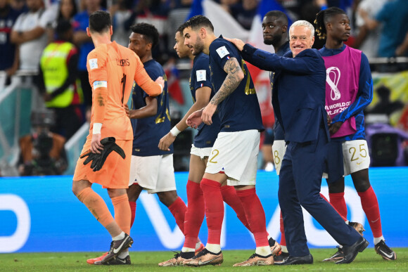 Didier Deschamps (entraineur et sélectionneur de l'équipe de France) - Match de football de la Coupe du Monde FIFA Qatar 2022 : la France bat la Pologne 3 à 1 en 8ème de finale au Al Thumama Stadium à Doha le 4 décembre 2022. © Philippe Perusseau / Bestimage