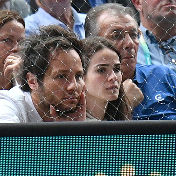 Vianney et sa femme Catherine Robert en tribune lors du tournoi de tennis "Rolex Paris Masters 2022" à Bercy AccorHotels Arena à Paris le 2 novembre 2022. © Veeren/Bestimage
