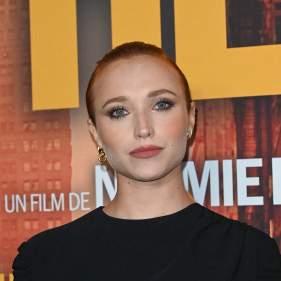 Chloé Jouannet - Avant-première du film "Mon héroïne" au cinéma UGC Normandie à Paris le 12 décembre 2022. © Coadic Guirec/Bestimage