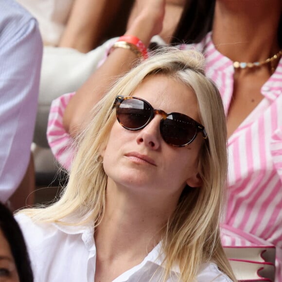 Mélanie Laurent en tribune (jour 14) lors des Internationaux de France de Tennis de Roland Garros 2022 à Paris, France, le 4 juin 2022. © Dominique Jacovides/Bestimage