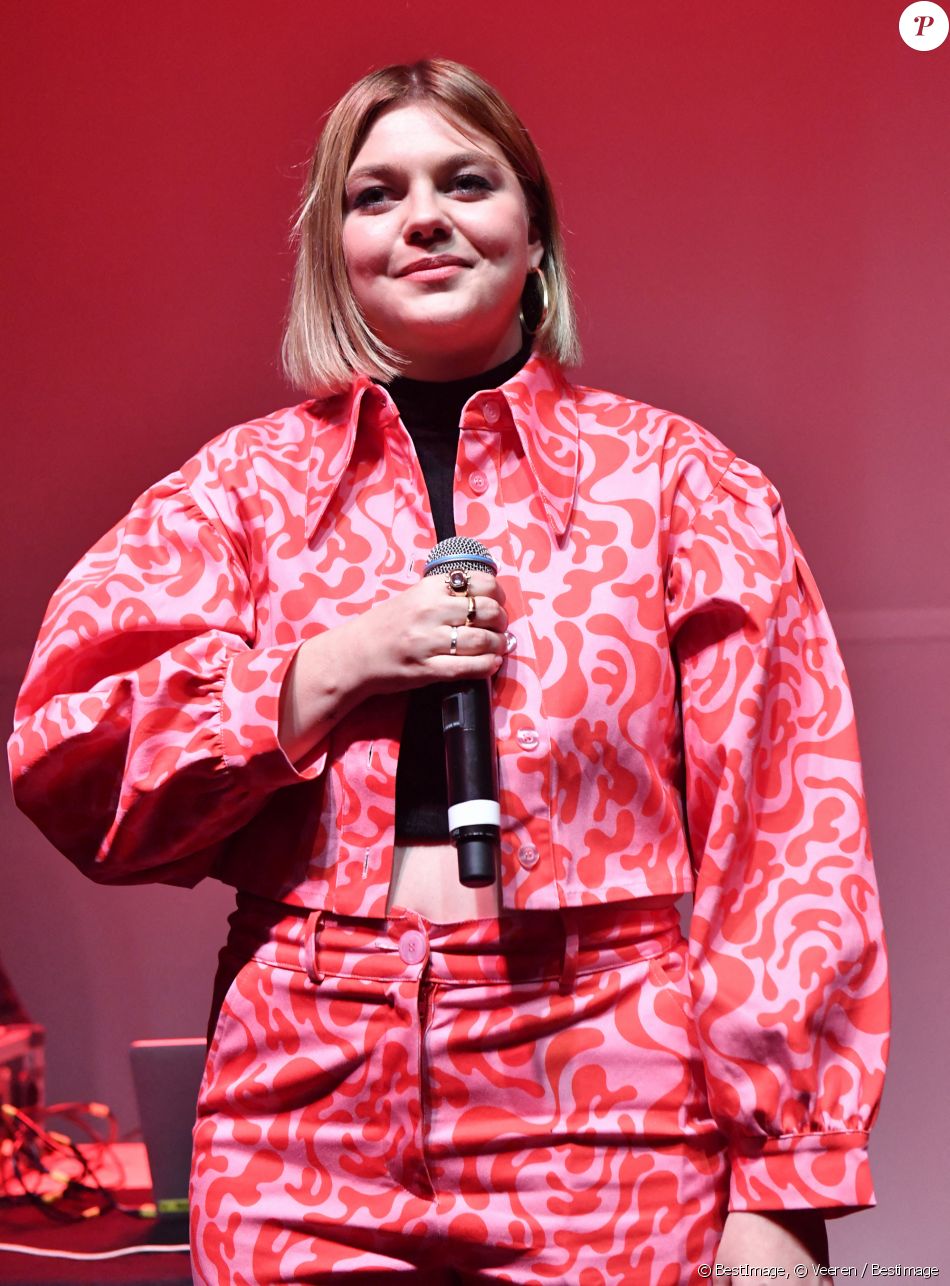 Exclusif Louane La chanteuse Chilla ( Maréva Ranarivelo) en