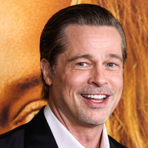 Brad Pitt à la première du film "Babylon" à l'academy Museum of Motion Pictures à Los Angeles, Californie, Etats-Unis, le 15 décembre 2022. 