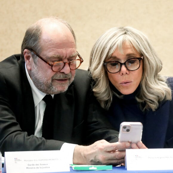 La Première dame, Brigitte Macron et Eric Dupond-Moretti, garde des Sceaux, ministre de la Justice, se rendent au Tribunal judiciaire d'Orléans pour présenter les annonces en matière d'accompagnement des mineurs victimes tout au long du processus judiciaire © Stéphane Lemouton/Bestimage