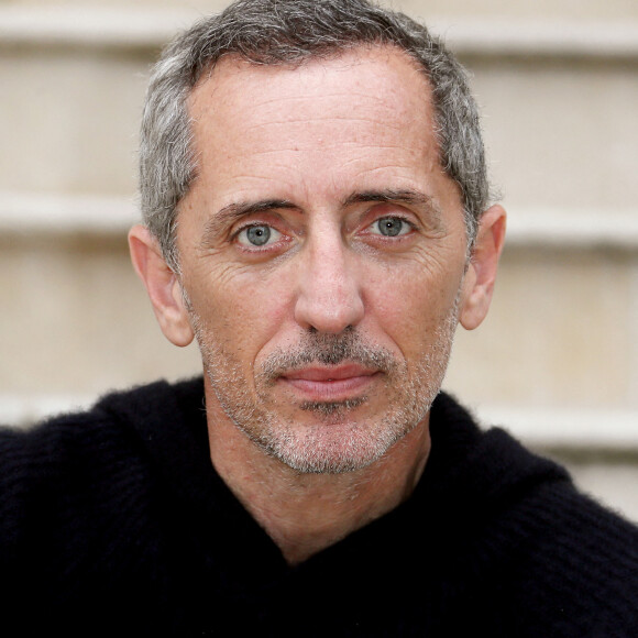 Le comédien Gad Elmaleh participe à la 31ème édition du festival du film de Sarlat avec le film en compétition "Reste un peu", à Sarlat-la-Caneda, France, le 8 novembre 2022. © Patrick Bernard/Bestimage 