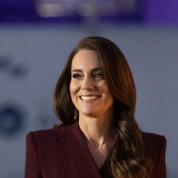 Catherine (Kate) Middleton, princesse de Galles - La famille royale à la sortie de la messe "Together at Christmas" à l'Abbaye de Westminster le 15 décembre 2022. 