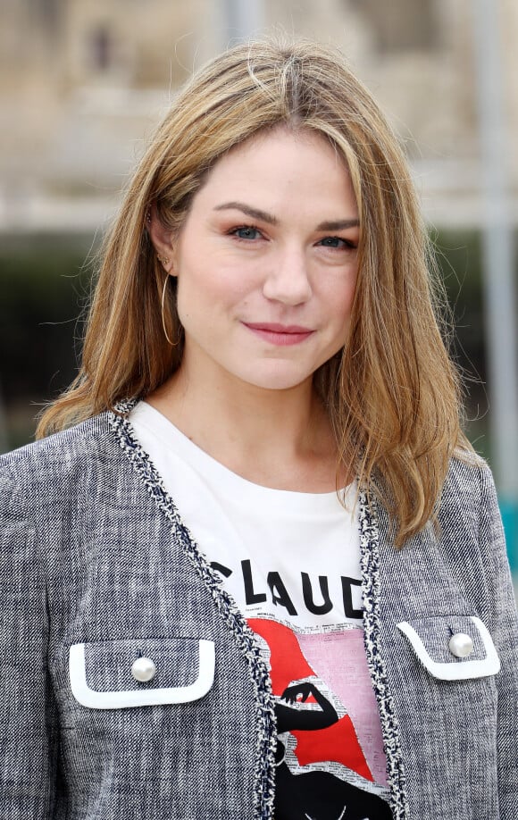 Emilie Dequenne - Photocall "Un Homme Ordinaire" lors de la 21ème édition du Festival de la Fiction TV de la Rochelle, le 12 septembre 2019. ©