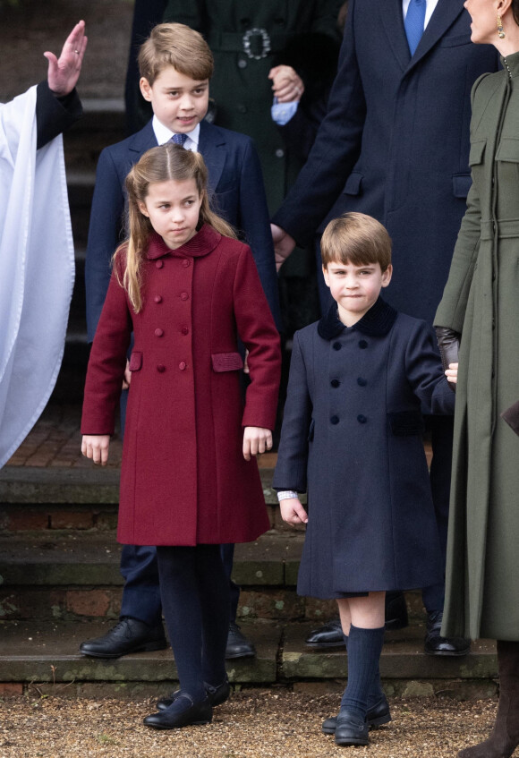 Le prince George de Galles, la princesse Charlotte de Galles et le prince Louis de Galles - La famille royale d'Angleterre assiste au service religieux de Noël à l'église St Mary Magdalene à Sandringham, Norfolk, Royaume Uni, le 25 décembre 2022. 