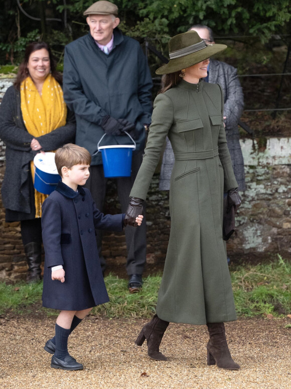 Catherine (Kate) Middleton, princesse de Galles, et le prince Louis de Galles - La famille royale d'Angleterre assiste au service religieux de Noël à l'église St Mary Magdalene à Sandringham, Norfolk, Royaume Uni, le 25 décembre 2022. 