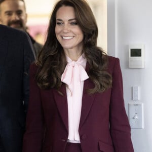 Kate Catherine Middleton, princesse de Galles - Le prince et la princesse de Galles en visite au centre Roca à Chelsea dans le Massachusetts, à l'occasion de leur voyage officiel aux Etats-Unis. Le 1er décembre 2022 