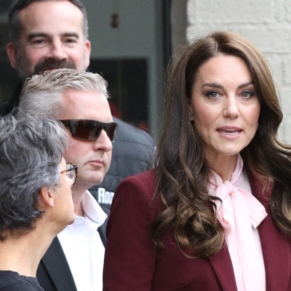 Le prince William, prince de Galles, et Catherine (Kate) Middleton, princesse de Galles, arrivent à Somerville, Massachusetts, États-Unis, le 1er décembre 2022, lors de leur visite officielle aux Etats-Unis. Le couple royal n'était plus venu aux Etats-Unis depuis 2014. 