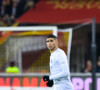 Kylian Mbappé et Achraf Hakimi - Match de Ligue 1 Uber Eats "Lens contre le PSG" (3-1) au Stade Bollaert-Delelis à Lens le 1er janvier 2023.