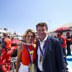 Christian Estrosi (maire de Nice) et sa femme Laura Tenoudji - Les célébrités lors du Grand Prix de France de Formule 1 (F1) sur le circuit Paul Ricard au Castellet, le 24 juillet 2022. 