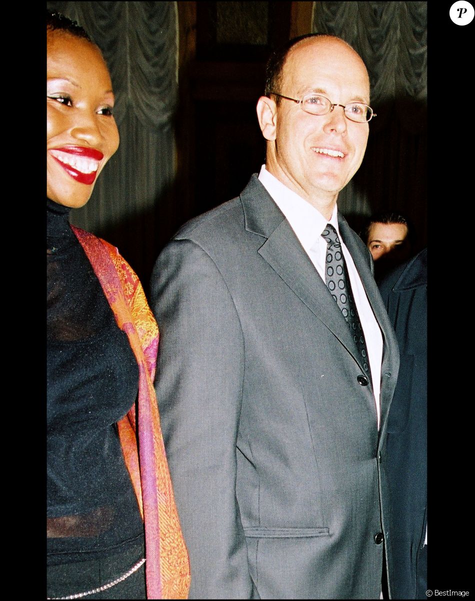 Albert de Monaco et Nicole Coste - Pre World Music Awards à Monaco le 1er mai 2001