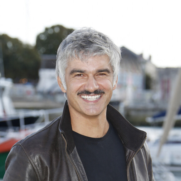 No Web - Francois Vincentelli de la série J'ai 2 Amours - Photocall lors du 19ème Festival de la Fiction TV de La Rochelle © Christophe Aubert via Bestimage