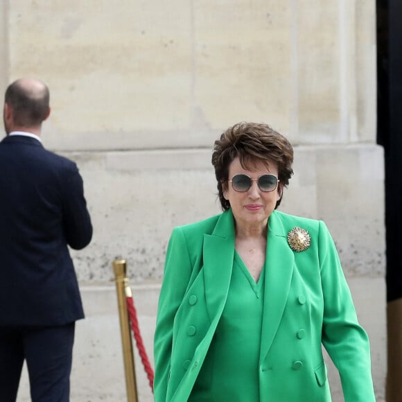 Roselyne Bachelot, ministre de la Culture arrive au palais présidentiel de l'Élysée, à Paris, le 7 mai 2022, pour assister à la cérémonie d'investiture d'Emmanuel Macron comme président français, suite à sa réélection le 24 avril dernier © Stéphane Lemouton/Bestimage 