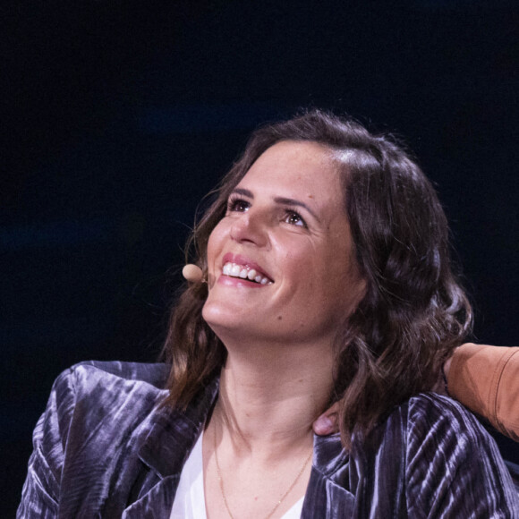 Exclusif - Laure Manaudou et son mari Jérémy Frérot - Enregistrement de l'émission "La Chanson secrète 11" à Paris, diffusée le 24 juin sur TF1. Le 18 janvier 2022 Après le succès des précédentes éditions, " LA CHANSON SECRETE ", présentée par N.Aliagas et produite par DMLS TV, revient sur TF1. 8 artistes ne savent rien de ce qui va se passer pour eux ! Ils ont accepté de jouer le jeu, de se laisser totalement surprendre, émouvoir, parfois même déstabiliser car ils vont découvrir en même temps que les téléspectateurs une surprise : une chanson qui leur est chère revisitée et réinterprétée par un artiste. Des mises en scène spectaculaires au service de l'émotion... Et des émotions fortes pour l'artiste assis dans le fauteuil grâce à la venue sur le plateau de proches et d'invités inattendus. Les téléspectateurs seront aux premières loges pour vivre ces moments d'intimité musicale rare. Dans ce nouveau numéro, un couple rare en télévision, un chef étoilé, un invité piégé venu pour répéter une surprise à un autre guest sans s'attendre à être lui-même invité dans le fauteuil, des participants exceptionnels tels que le frère d'un guest pour la première fois en France... © Cyril Moreau / Bestimage