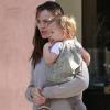 Jennifer Garner et sa fille Seraphina font du shopping (17 février 2010 / Santa Monica)