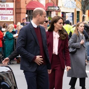 Le prince de Galles William et Kate Catherine Middleton, princesse de Galles, en visite au centre Roca à Chelsea dans le Massachusetts, à l'occasion de leur voyage officiel aux Etats-Unis le 1er décembre 2022. 