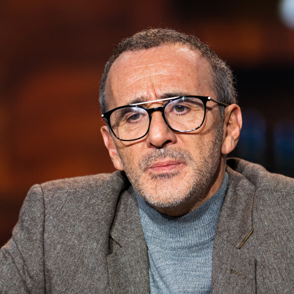 Exclusif -Elie Semoun - Jour 1 - Enregistrement de l'émission "La Fine Equipe : Le retour !" à Paris, diffusée le 14 janvier sur France 2. Le 3 novembre 2022 © Cyril Moreau-Tiziano Da Silva / Bestimage