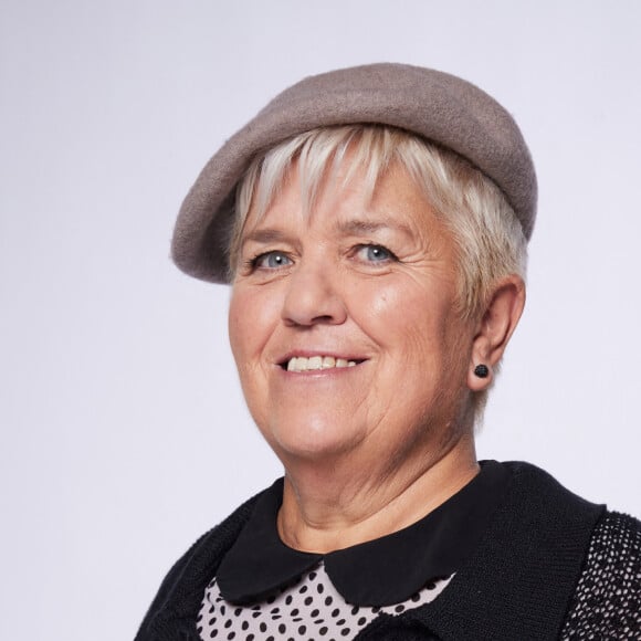 Exclusif - Mimie Mathy - Studio - Enregistrement de l'émission "La Fine Equipe : Le retour!" à Paris, diffusée le 14 janvier sur France 2. Le 3 novembre 2022 © Cyril Moreau-Tiziano Da Silva / Bestimage