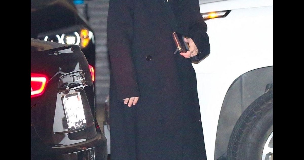 Lisa-Marie Presley et sa mère Priscilla à la sortie du restaurant Nobu