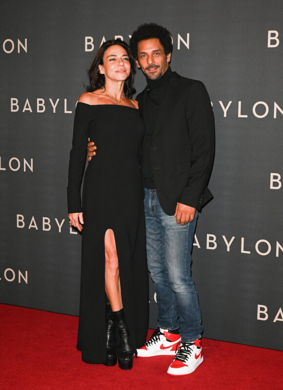 Tomer Sisley et sa femme Sandra à la première du film "Babylon" au cinéma Le Grand Rex à Paris, France. © Coadic Guirec/Bestimage 