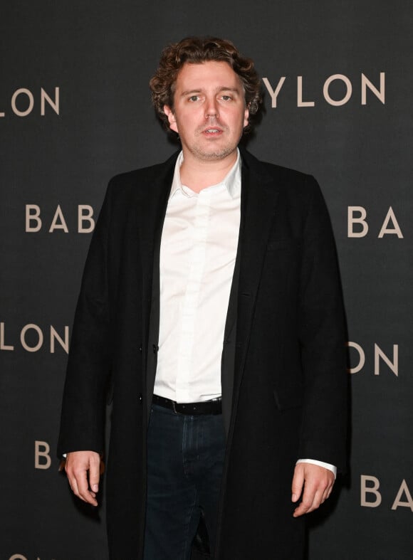 Alex Vizorek à la première du film "Babylon" au cinéma Le Grand Rex à Paris, France, le 14 janvier 2023. © Coadic Guirec/Bestimage 