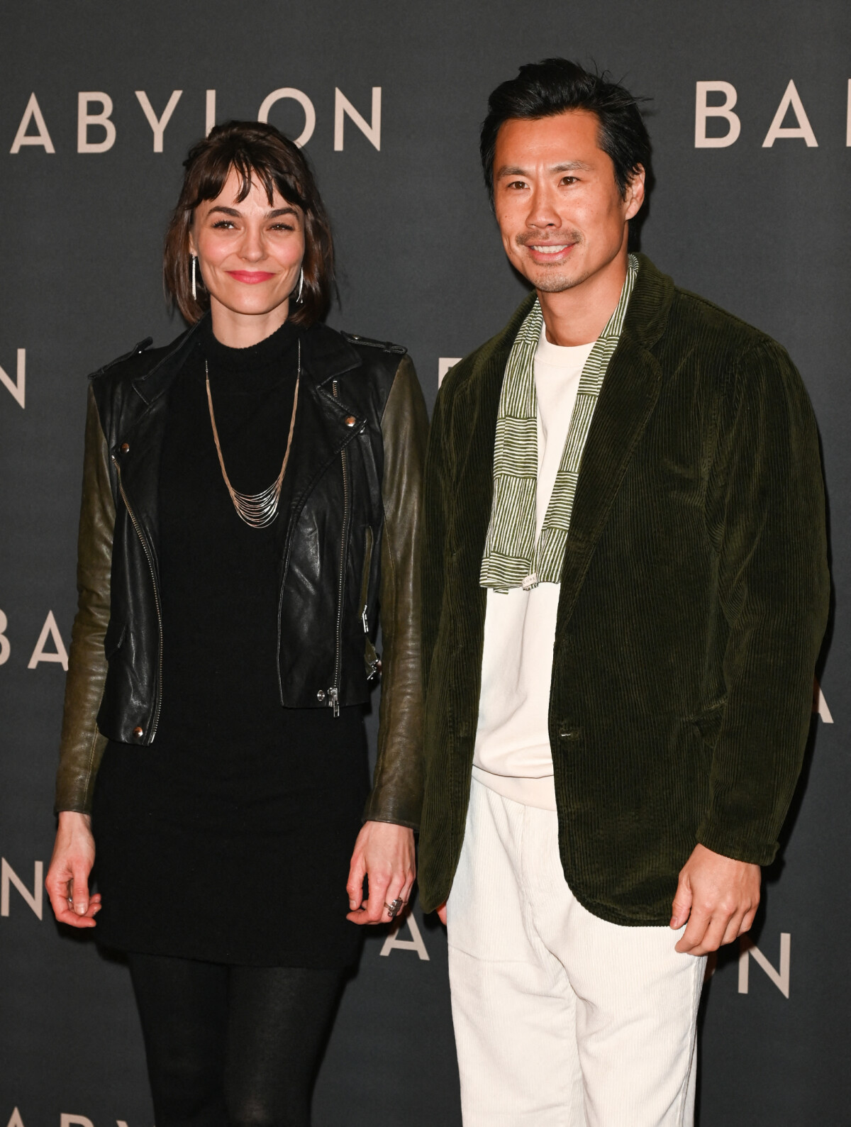 Photo : Frédéric Chau et guest à la première du film 