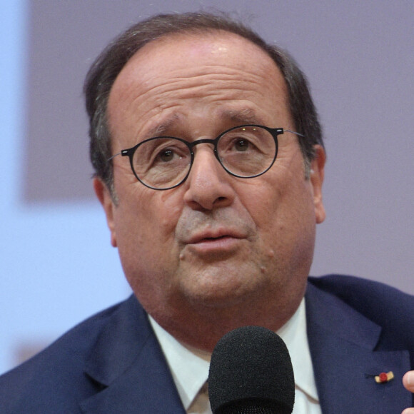 François Hollande - Journée "Demain le sport" à la Maison de la Radio et de la Musique à Paris le 22 septembre 2022. © Giancarlo Gorassini / Bestimage