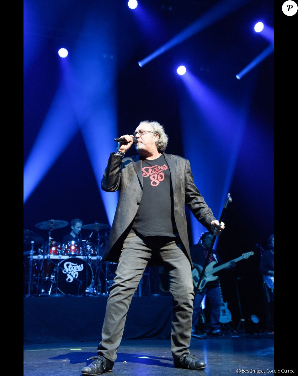 Patrick Hernandez - Showcase pour l'avant-première du film "Stars 80, la suite" à l'Olympia de Paris le 5 décembre 2017. © Coadic Guirec/Bestimage