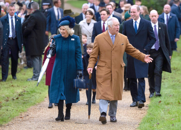 Le roi Charles III d'Angleterre et Camilla Parker Bowles, reine consort d'Angleterre - La famille royale d'Angleterre assiste au service religieux de Noël à l'église St Mary Magdalene à Sandringham, Norfolk, Royaume Uni, le 25 décembre 2022. 