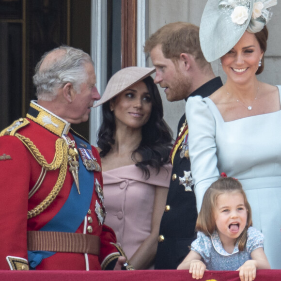 Le prince Charles, prince de Galles, le prince Harry, duc de Sussex, et Meghan Markle, duchesse de Sussex, Catherine (Kate) Middleton, duchesse de Cambridge, la princesse Charlotte de Cambridge - Les membres de la famille royale britannique lors du rassemblement militaire "Trooping the Colour" (le "salut aux couleurs"), célébrant l'anniversaire officiel du souverain britannique. Cette parade a lieu à Horse Guards Parade, chaque année au cours du deuxième samedi du mois de juin. Londres, le 9 juin 2018. 