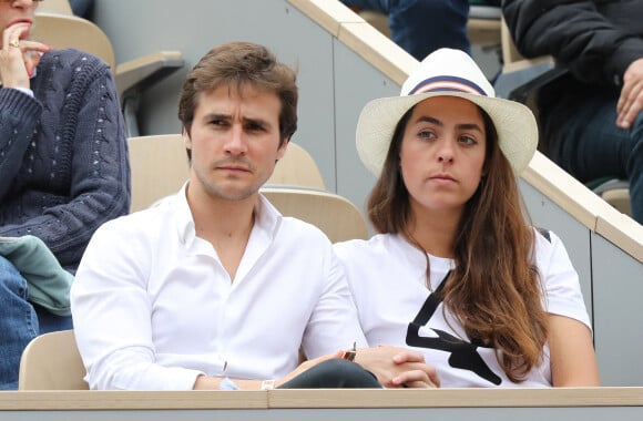 Anouchka Delon et son compagnon Julien Dereims - Célébrités dans les tribunes des internationaux de France de tennis de Roland Garros à Paris, France, le 8 juin 2019. © Jacovides / Moreau/Bestimage 