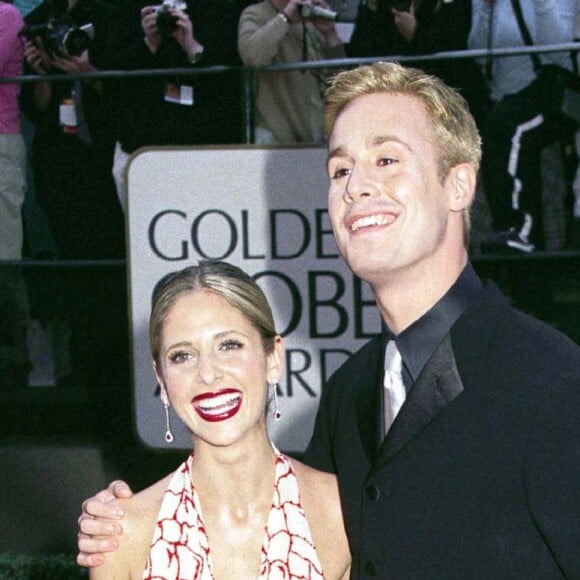Freddie Prinze Jr et Sarah Michelle Gellar aux Golden Globes Awards à Los Angeles le 22 janvier 2001.
